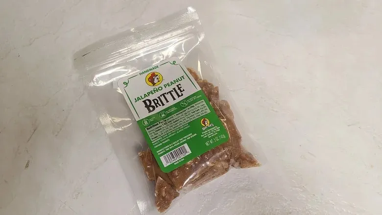 20 Popular Buc-ee’s Snacks, Ranked 4 jalapeo peanut brittle